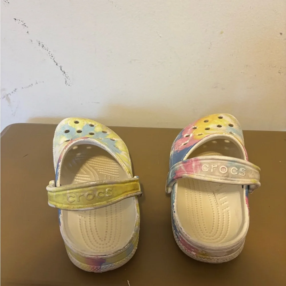 Crocs tie-dye 5/7